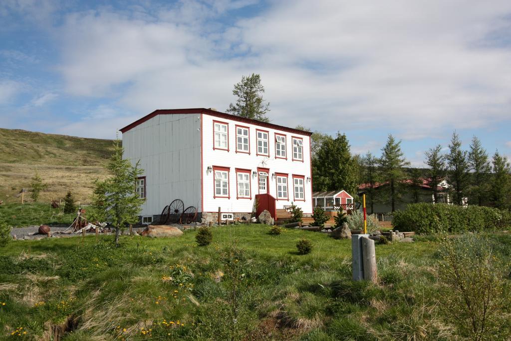 Guesthouse Storu-Laugar Laugar (North Iceland) Exterior foto