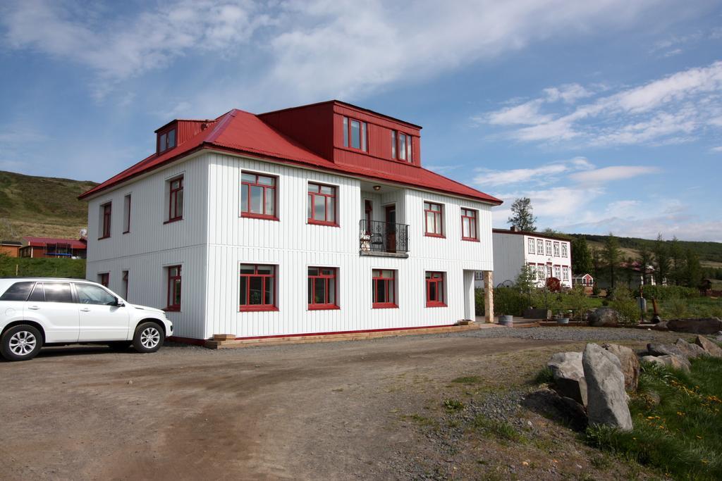 Guesthouse Storu-Laugar Laugar (North Iceland) Exterior foto